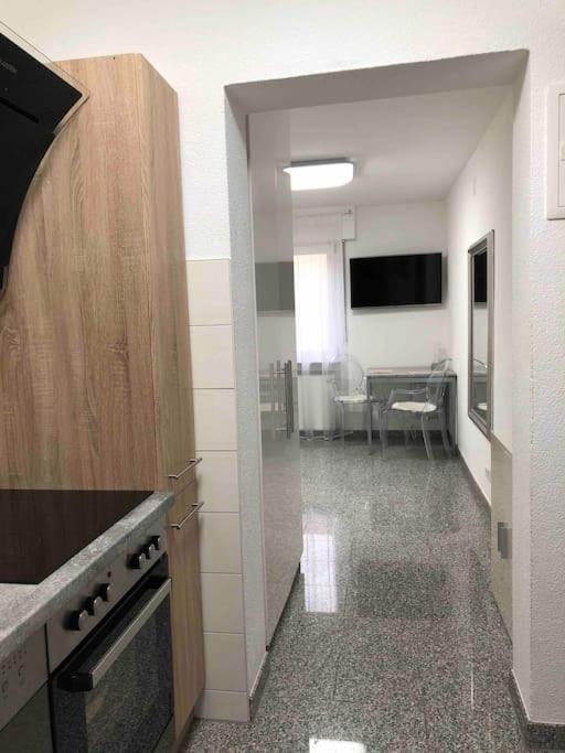 Neues Schoenes Studio, Zentral & Direkt An Der Rems Waiblingen  Buitenkant foto