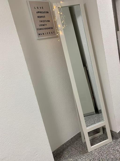 Neues Schoenes Studio, Zentral & Direkt An Der Rems Waiblingen  Buitenkant foto