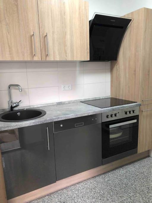 Neues Schoenes Studio, Zentral & Direkt An Der Rems Waiblingen  Buitenkant foto