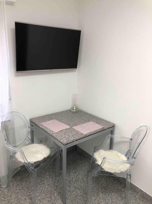 Neues Schoenes Studio, Zentral & Direkt An Der Rems Waiblingen  Buitenkant foto